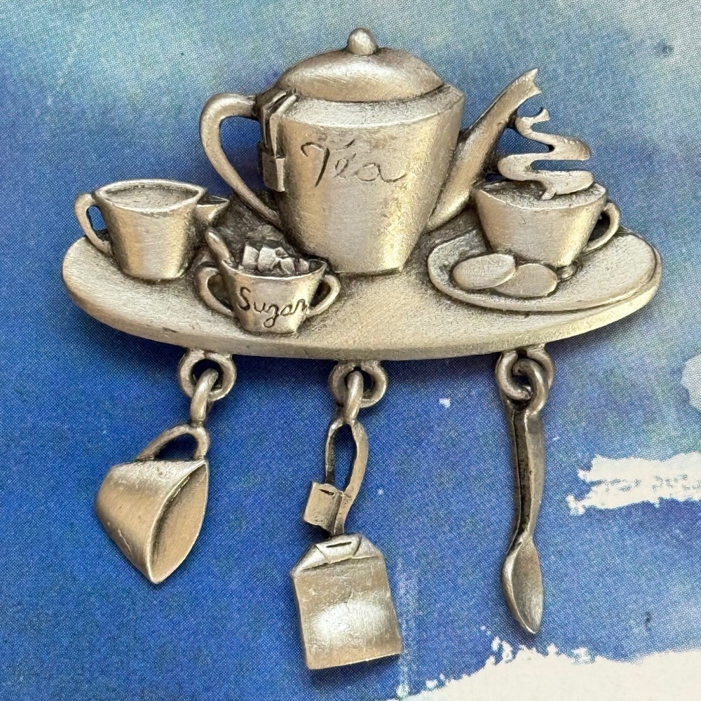 VINTAGE JONETTE JEWELRY Brooch Tea Time Matte Silver